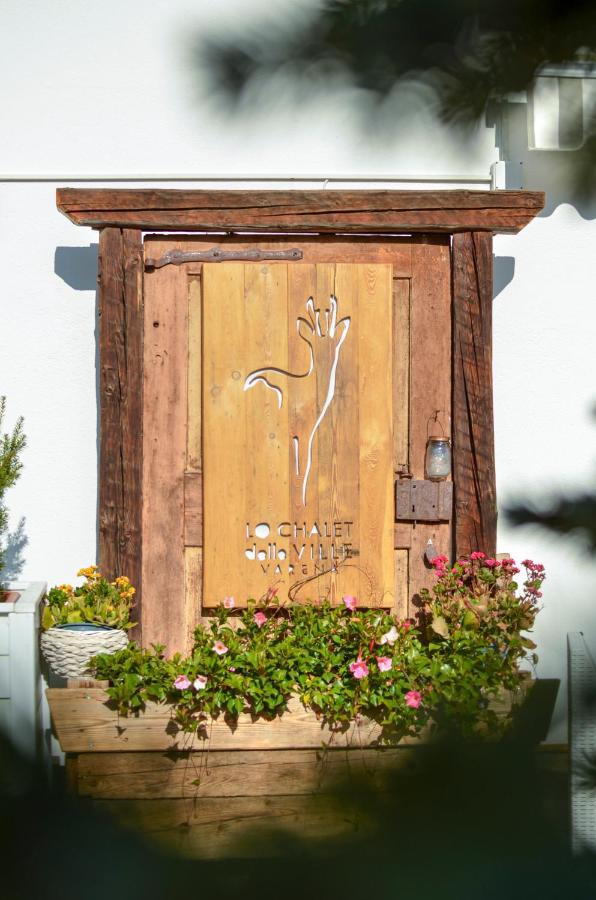 Lo Chalet Delle Ville Varena Exterior foto